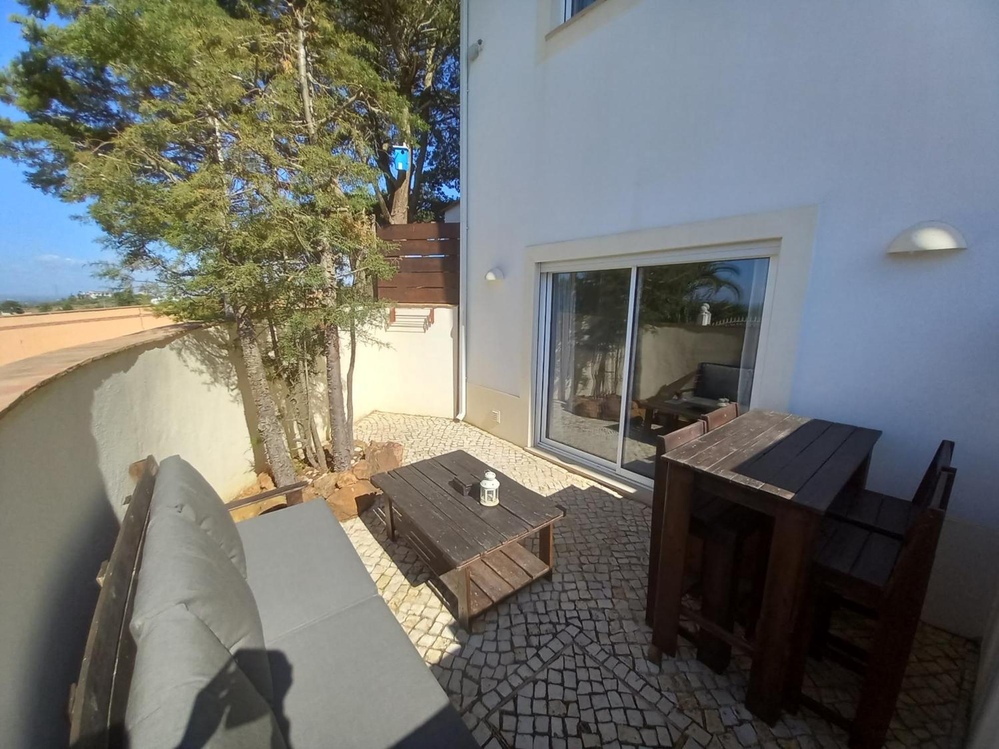 Belch1952 Apartament *